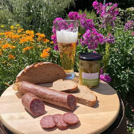 Der Bauerngarten هوفغايزمار